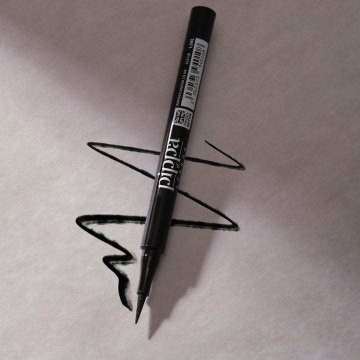 خط چشم ماژیکی پیپا آو لاندن شماره 701