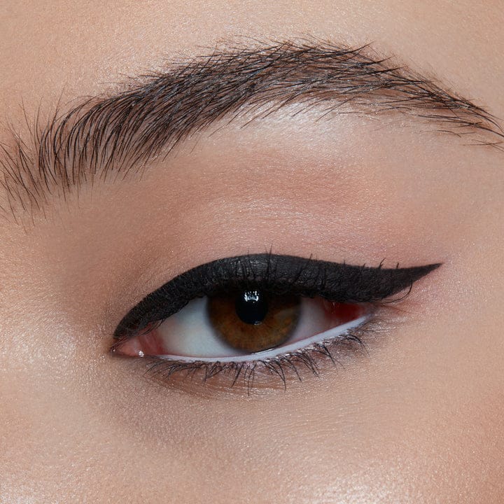 مداد چشم پیپا آو لاندن مدل کژال رنگ سفید شماره ۸۲۱ - تصویر 2