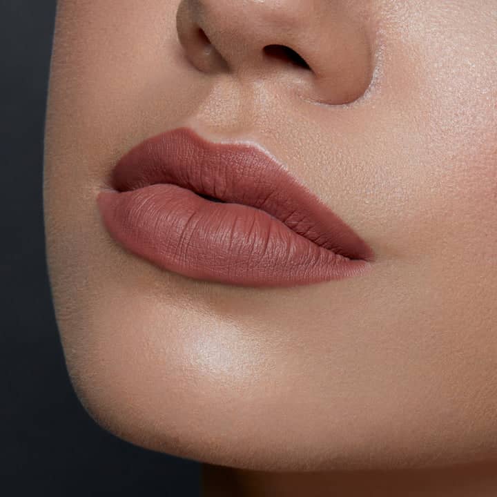 رژ لب مدادی سوپر مات پیپا آو لاندن شماره ۴۰۴ - تصویر 3