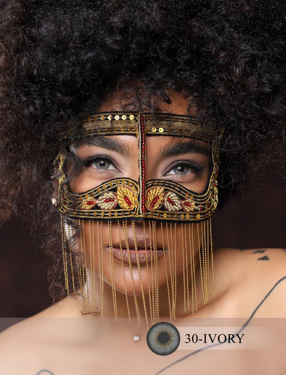 لنز چشم فصلی کانفست شماره30با رنگ  IVORY